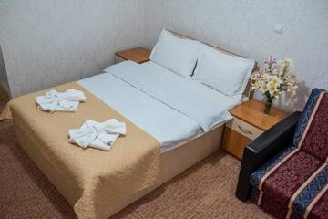Фото номера Номер с кроватью размера «king-size» Мотели Motel Don Tomaso г. Васлуй 10